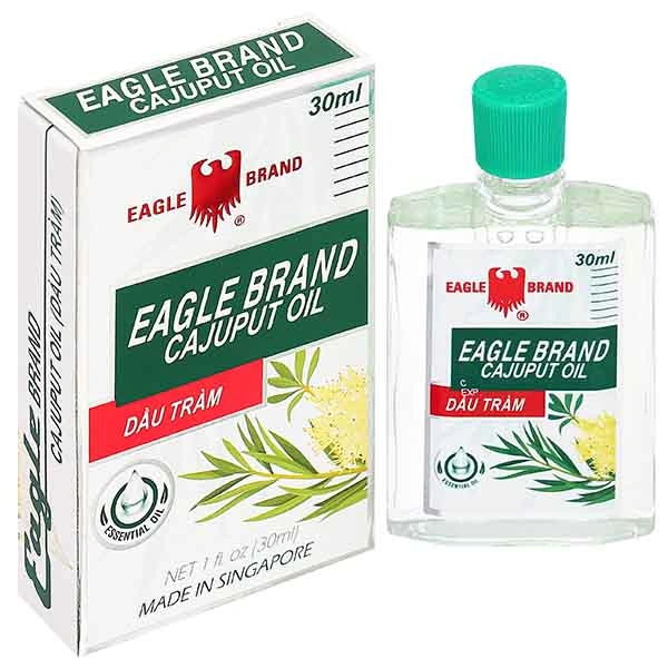 Dầu tràm Eagle Brand Cajuput Oil giúp làm ấm cơ thể, hỗ trợ điều trị cảm lạnh